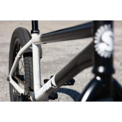 Sunday Forecaster Broc Raiford 2022 21 LHD Black to Grey BMX bike